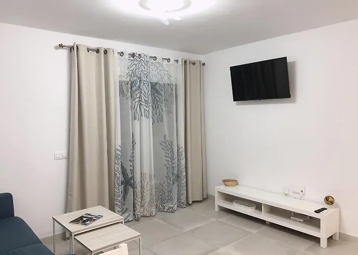 Blue * קוסטה דה אנטיגואה